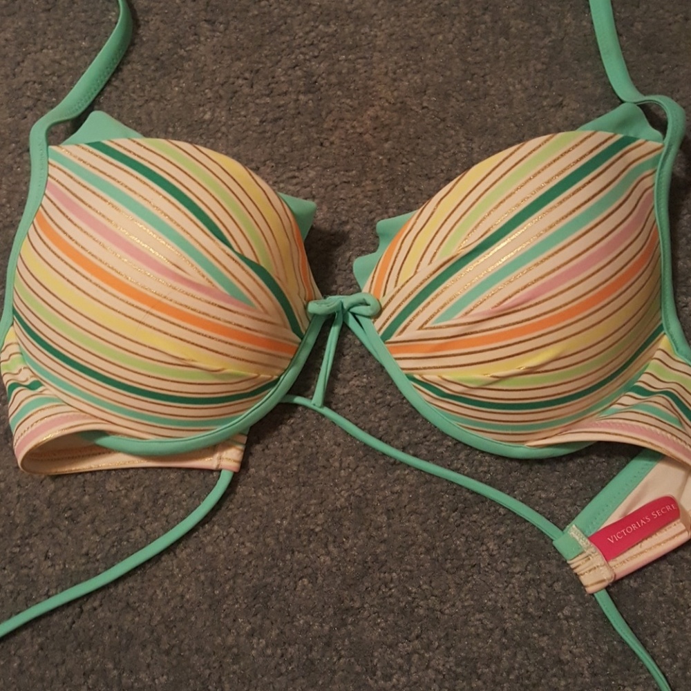 Swim suit top